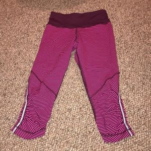 Lulú lemon capris !!